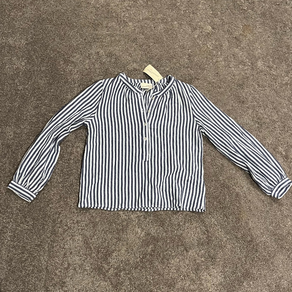 Universal Thread Navy and White Striped Women’s Button Down Shirt